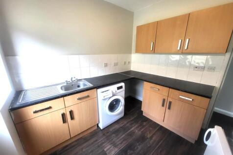 Kitchen Pic 1