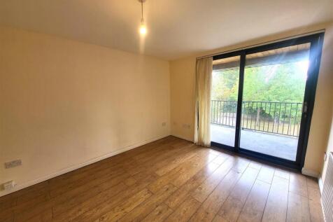 Sitting Room Pic 2