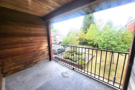 Exterior Balcony Pic 1