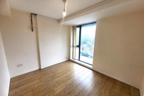 Bedroom 2 Pic 1