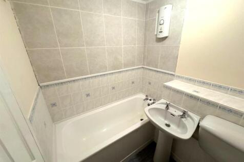 Bath 2.jpeg