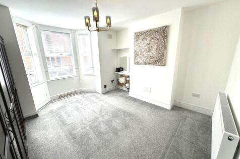 WhatsApp Image 2024-04-15 at 12.12.07 (2).jpeg