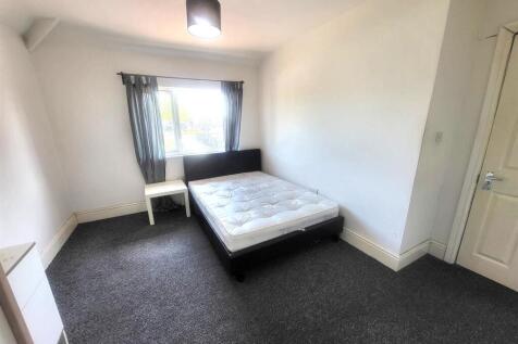 Room Pic 2