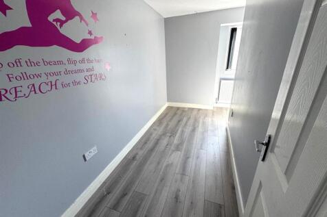 Bedroom 2.jpeg