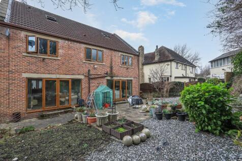 Property Image 35
