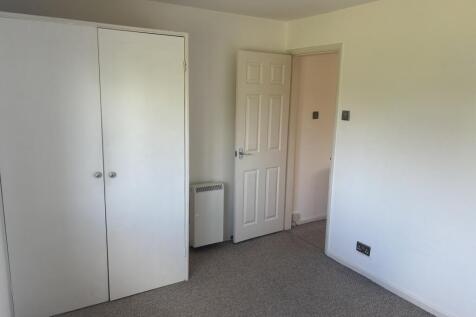 Rear Bedroom