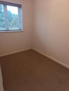 Rear Bedroom