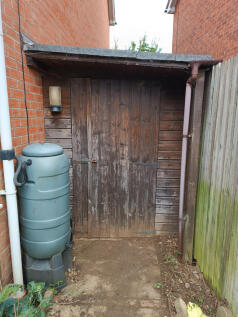 Lean-to Garden Storage