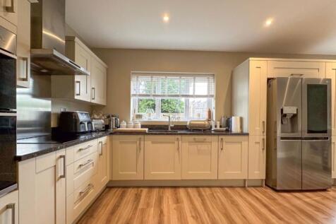 Kitchen 3