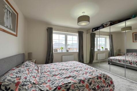 Bedroom1-2
