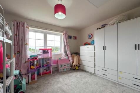 Bedroom 2-2