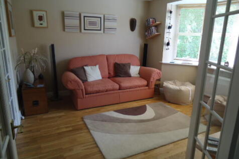 Family Room.JPG