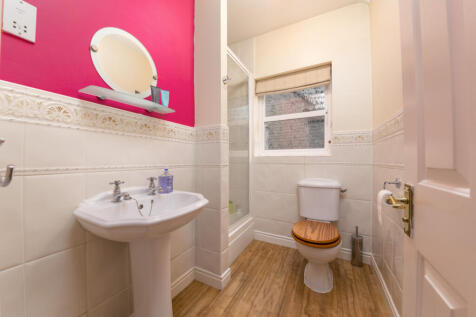 Guest Room Ensuite
