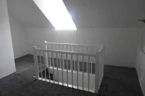 Attic Bedroom (1)