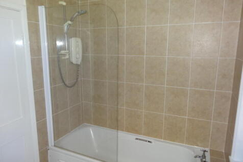 Bathroom.JPG