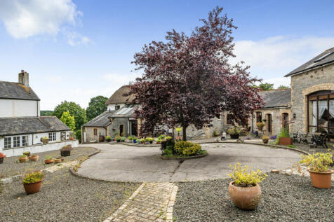 Communal Courtyard