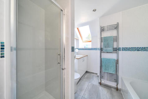 En Suite 1