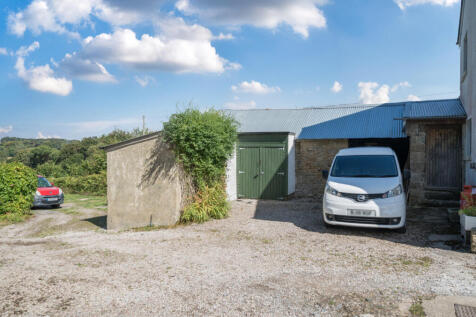 Parking / Workshop