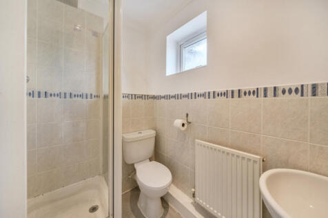 Bed 1 En Suite