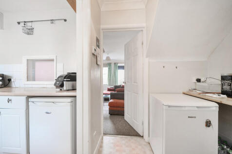 Kitchen/Utility