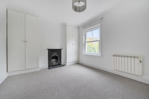 1371929-16-68f79b...