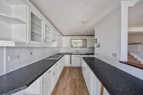 1360065-9-68dbe25...