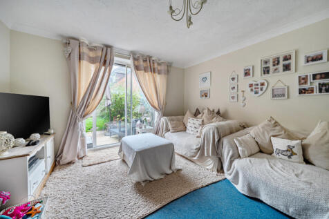 1373213-8-690a081...