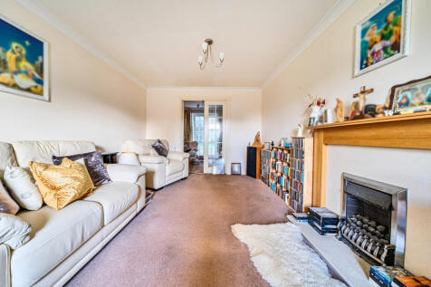 1362670-7-68ff8d8...