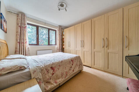 1343492-14-68af19...