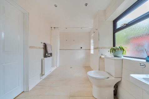 1343492-12-68af19...