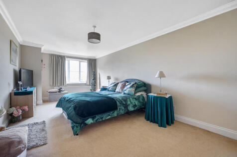 1361823-33-68dbd1...