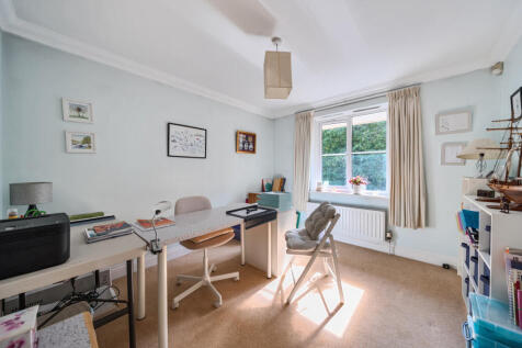 1361823-7-68dbd08...