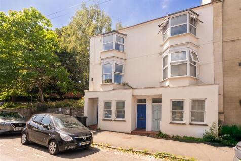 Flat-4-9-11-Kingsdown Parade-BS6-5UE-15.jpg