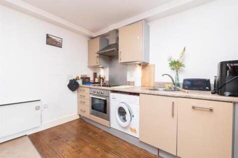 Flat-18-Centro-BS1-3NN-7.jpg