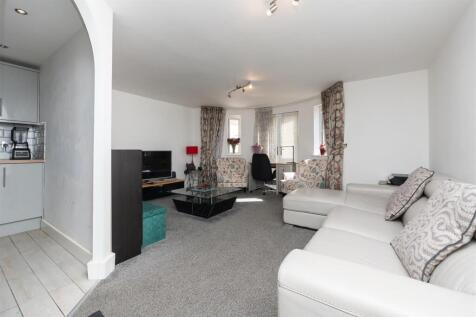 Flat-23-Rozel-House-BS23-2BU-14.jpg