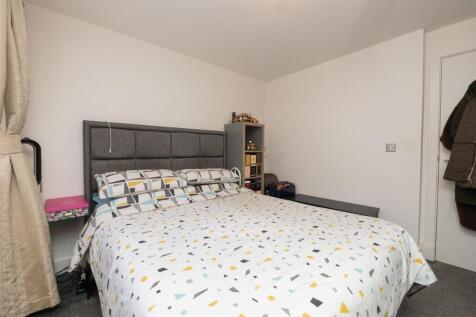Flat-23-Rozel-House-BS23-2BU-4.jpg