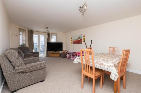 Flat-24-Rozel-House-BS23-2BU-12.jpg