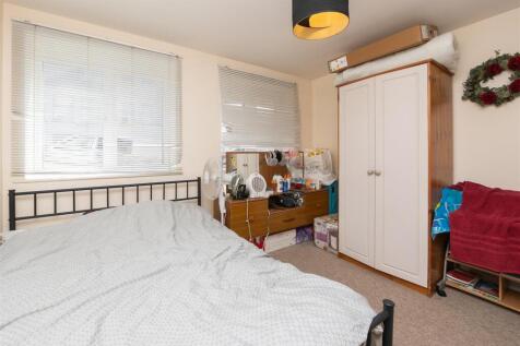 Flat-24-Rozel-House-BS23-2BU-4.jpg