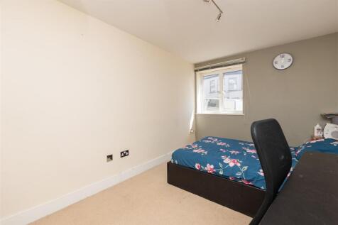 Flat-24-Rozel-House-BS23-2BU-11.jpg