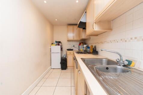 Flat-24-Rozel-House-BS23-2BU-18.jpg