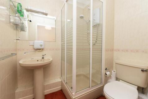 Flat-54-Park-View-Court-BS16-5HG-19.jpg