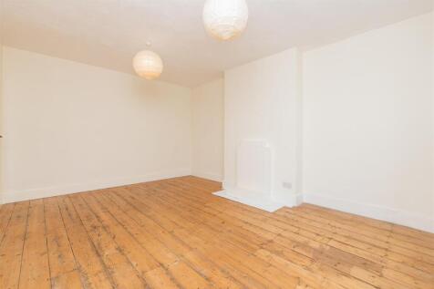 GF-60-Chesterfield-Road-BS6-5DP-9.jpg