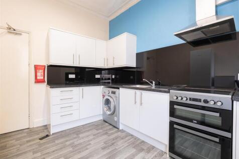 Flat-2-57-Queens-Road-BS8-1QL-5.jpg