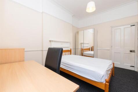 Flat-2-57-Queens-Road-BS8-1QL-11.jpg