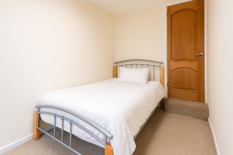 ChatGPT Image Nov 4, 2025, 02_13_15 PM.png