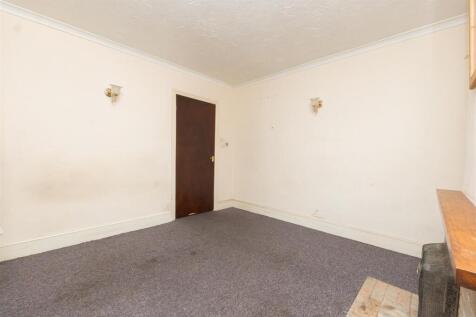 15-Poplar-Road-BS30-5JX-3.jpg