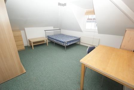 2 Woodfield road, Upper (9).JPG