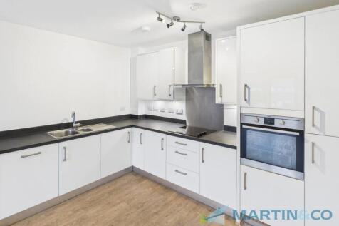 CAM02145G0-PR0079...