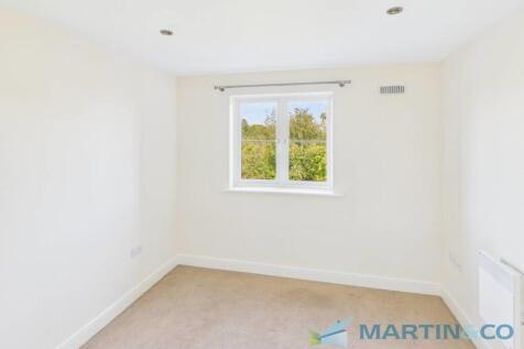 CAM02145G0-PR0078...