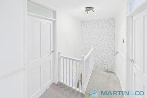 CAM02145G0-PR0077...